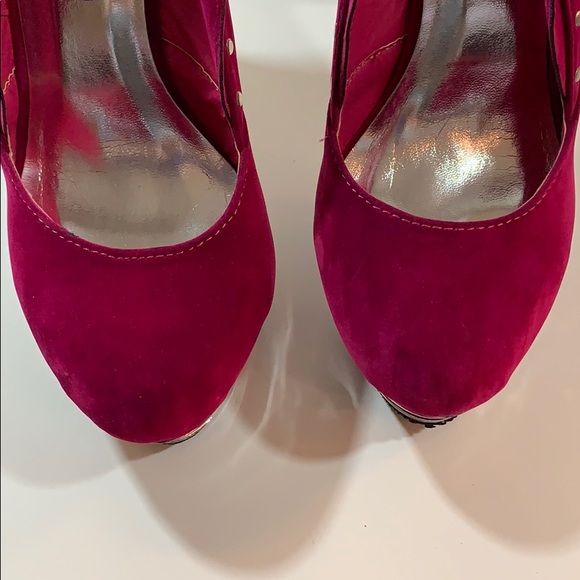 NIB! Privileged by JC Dossier “Sharon” Heels - Picture 3 of 6